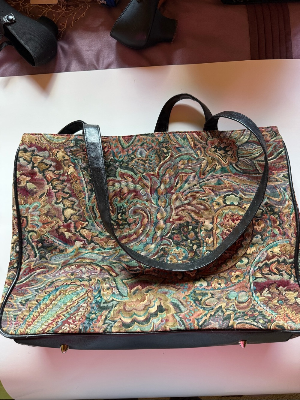 Vintage Carpet Bag - Paisley Lightweight Totes magotes